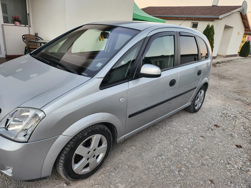 Opel Meriva, снимка 6 - Автомобили и джипове - 47858975