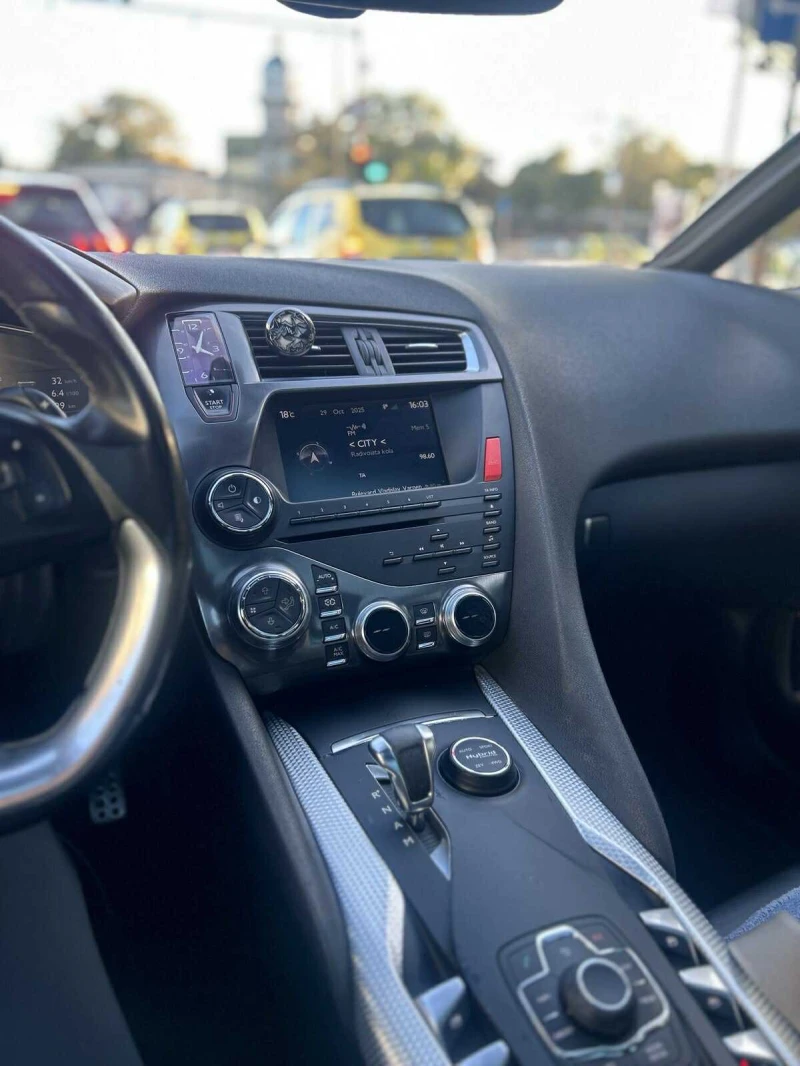 DS DS 5 Citro&#235;n DS 5 Hybrid (Diesel-Electric) 4WD, снимка 13 - Автомобили и джипове - 52264873