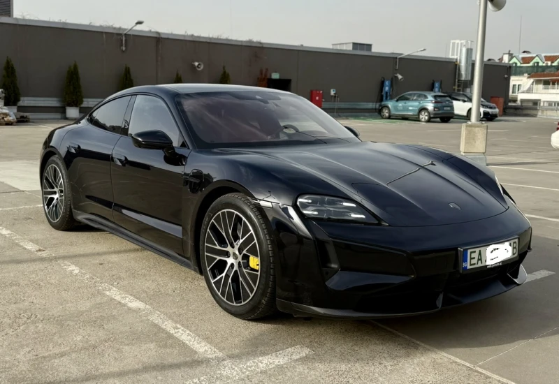 Porsche Taycan Turbo S MY25, снимка 2 - Автомобили и джипове - 52304682