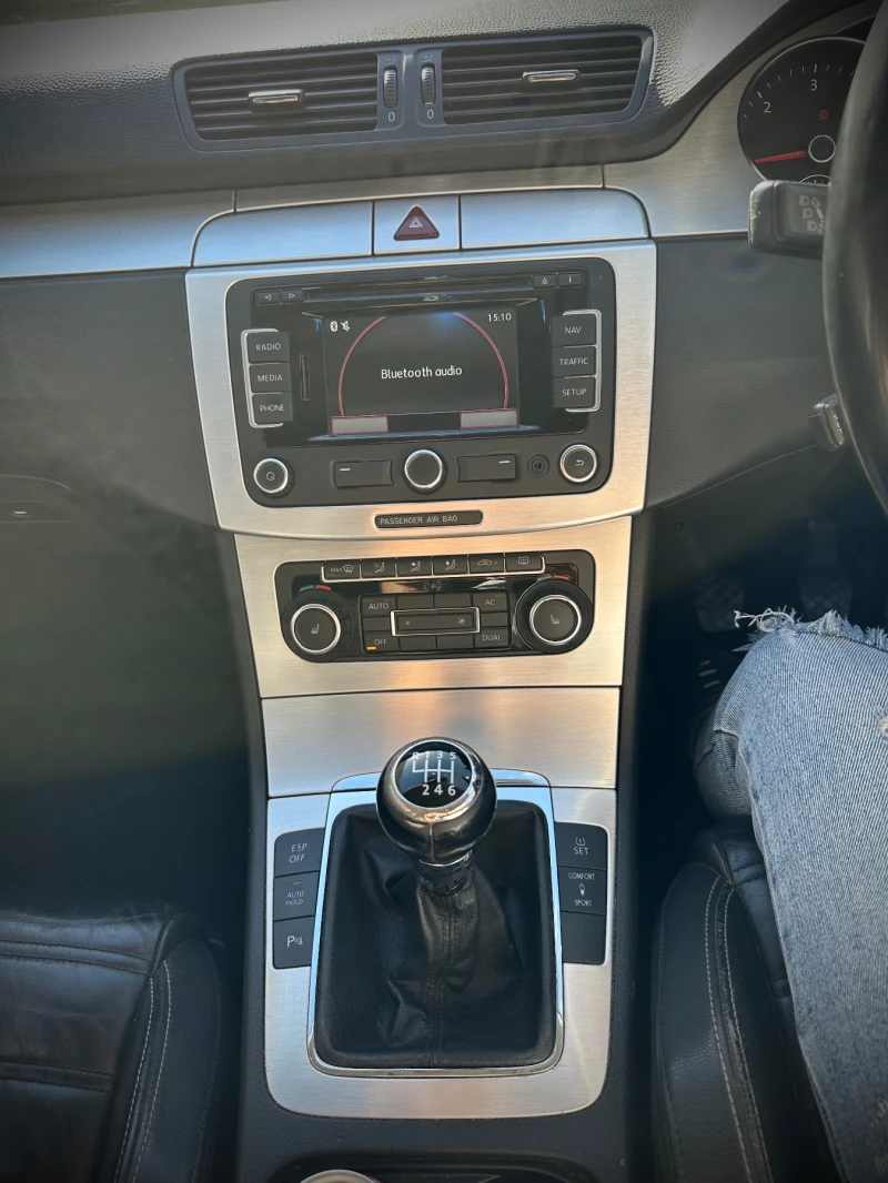 VW Passat 2.0 TDI, снимка 11 - Автомобили и джипове - 53045974