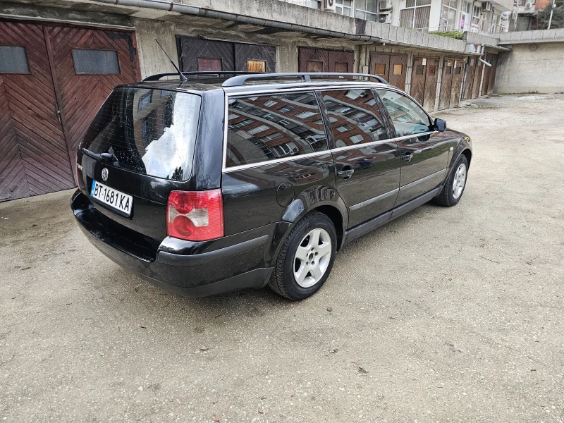 VW Passat 1.9 TDI, снимка 3 - Автомобили и джипове - 53237001