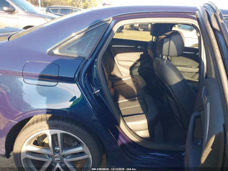 Audi A3 2l Premium 40 Tfsi Front-Wheel Drive S Tronic, снимка 8 - Автомобили и джипове - 53466018