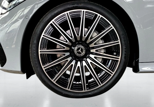 Mercedes-Benz CLE 220d = AMG Line = Advanced Plus Гаранция - изображение 5
