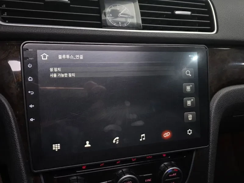 VW Passat 2.0 TDI, снимка 16 - Автомобили и джипове - 54298579