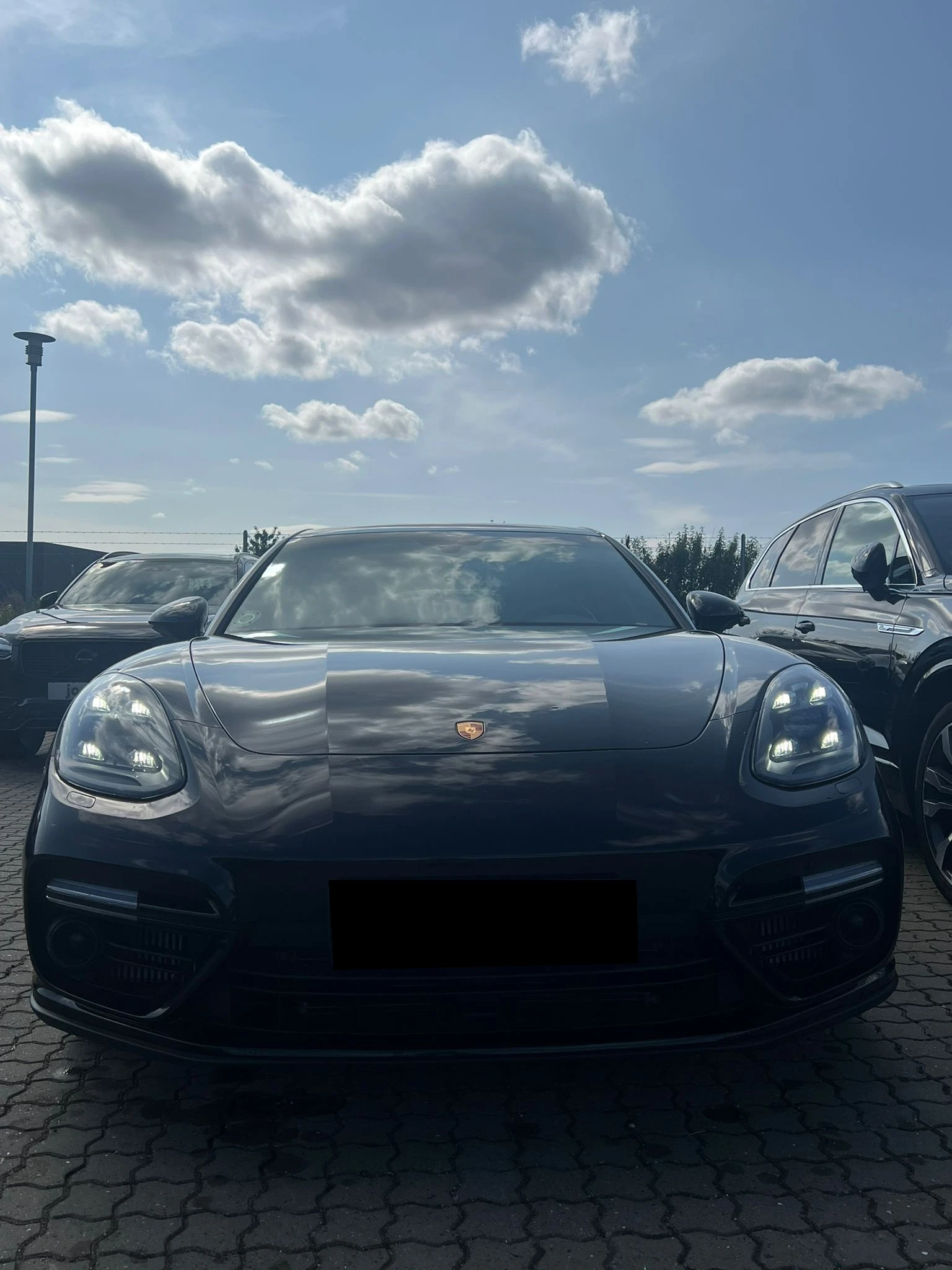 Porsche Panamera Turbo Sport Turismo - изображение 3