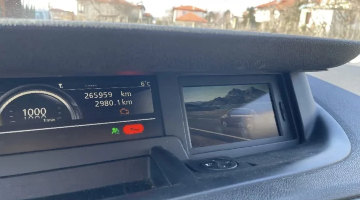 Renault Scenic 1.5 dci - изображение 7