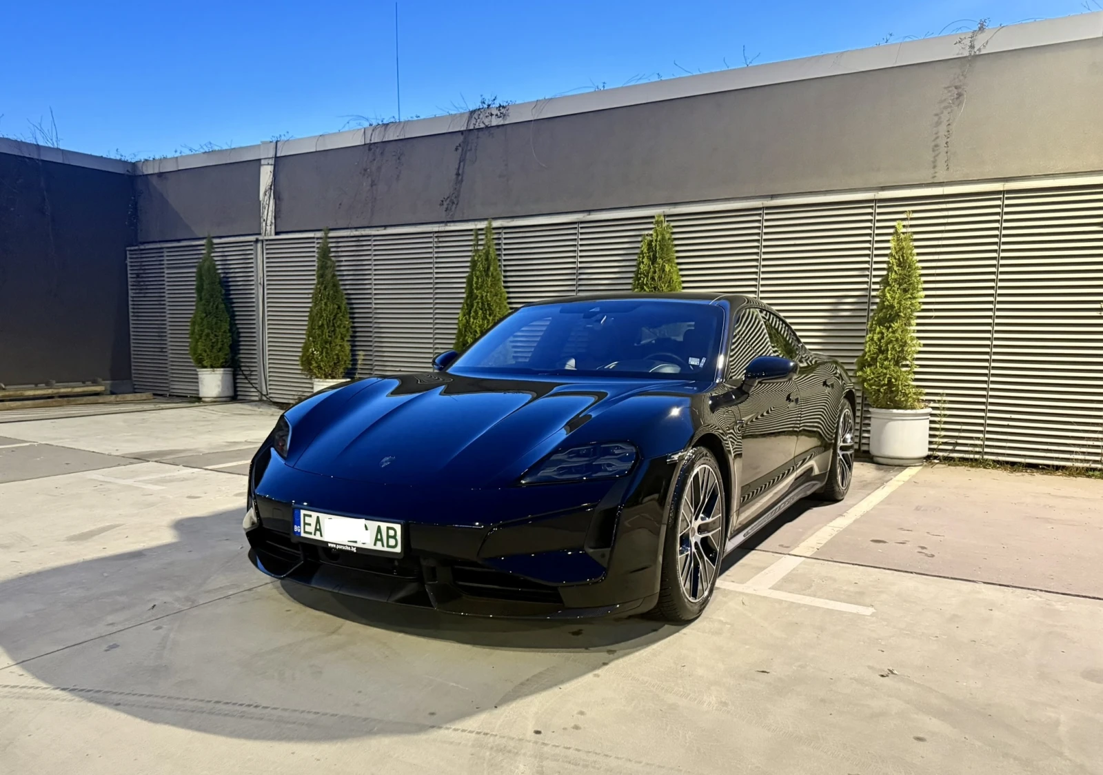 Porsche Taycan Turbo S MY25 | Mobile.bg   1