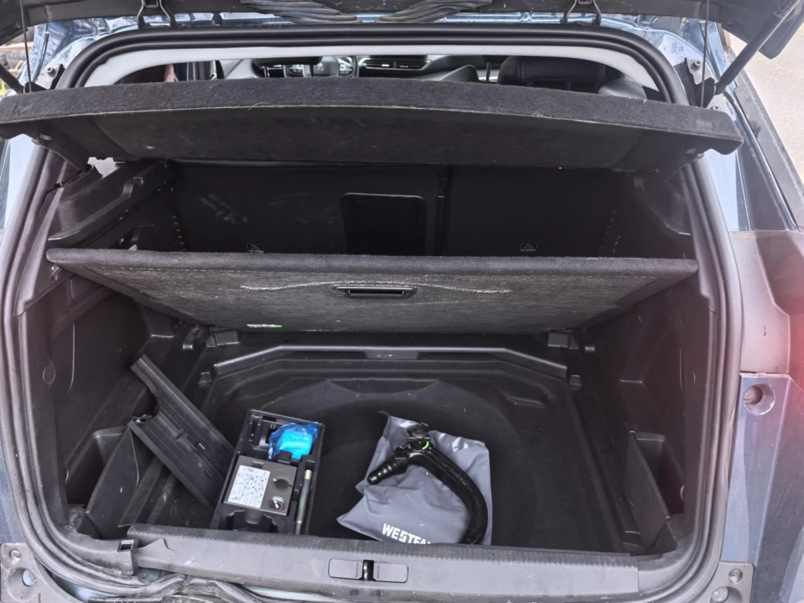 Peugeot 3008 facelift 1.2i | Mobile.bg   10