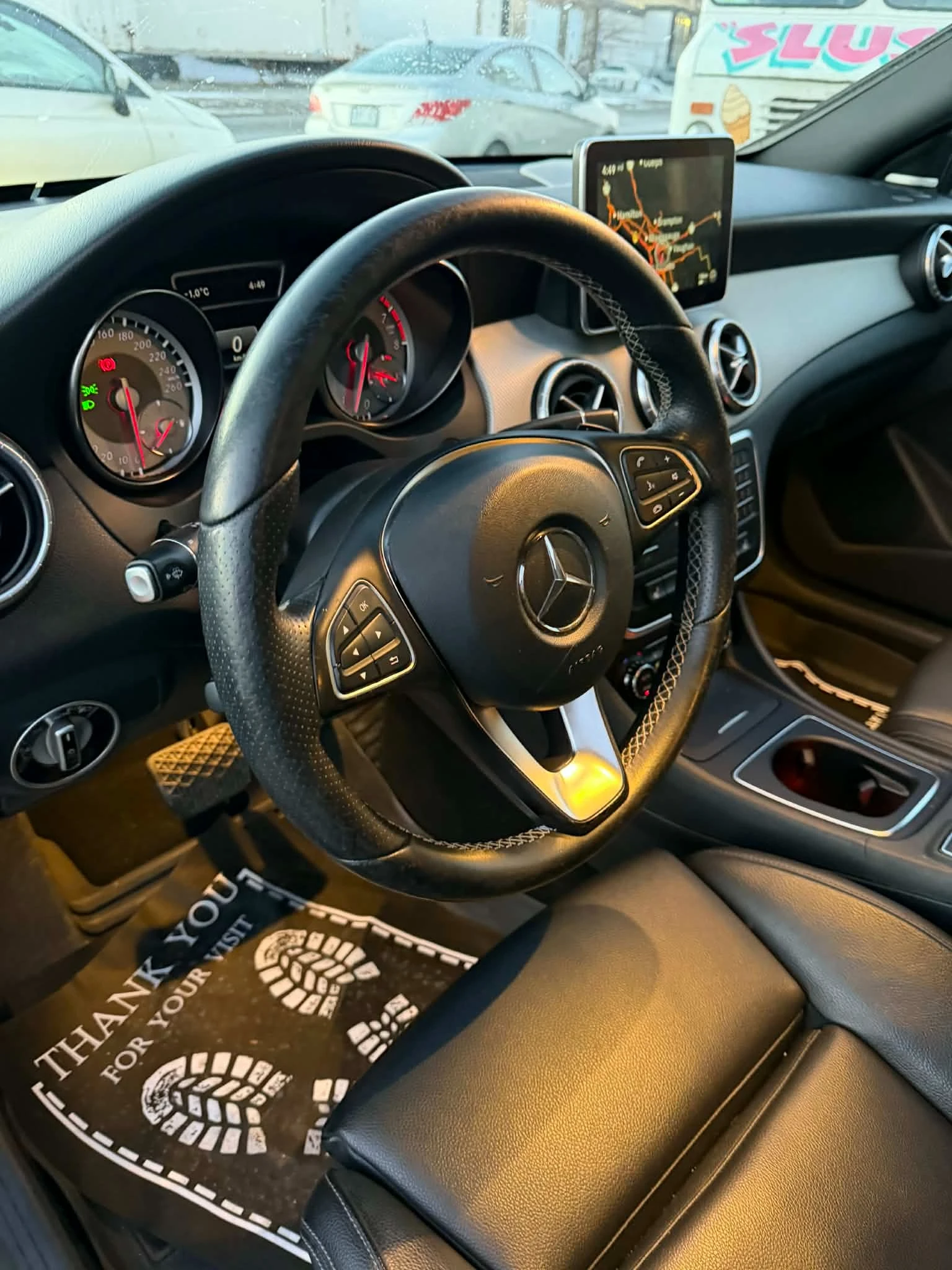 Mercedes-Benz CLA 250 * * CARFAX * *   * *  | Mobile.bg   9