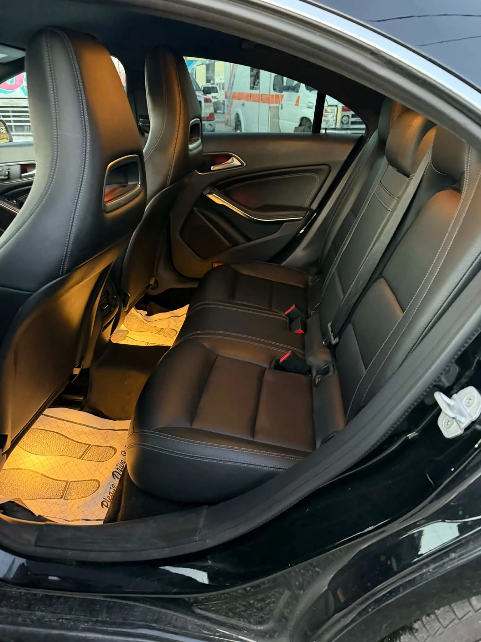 Mercedes-Benz CLA 250 * * CARFAX * *   * *  | Mobile.bg   12