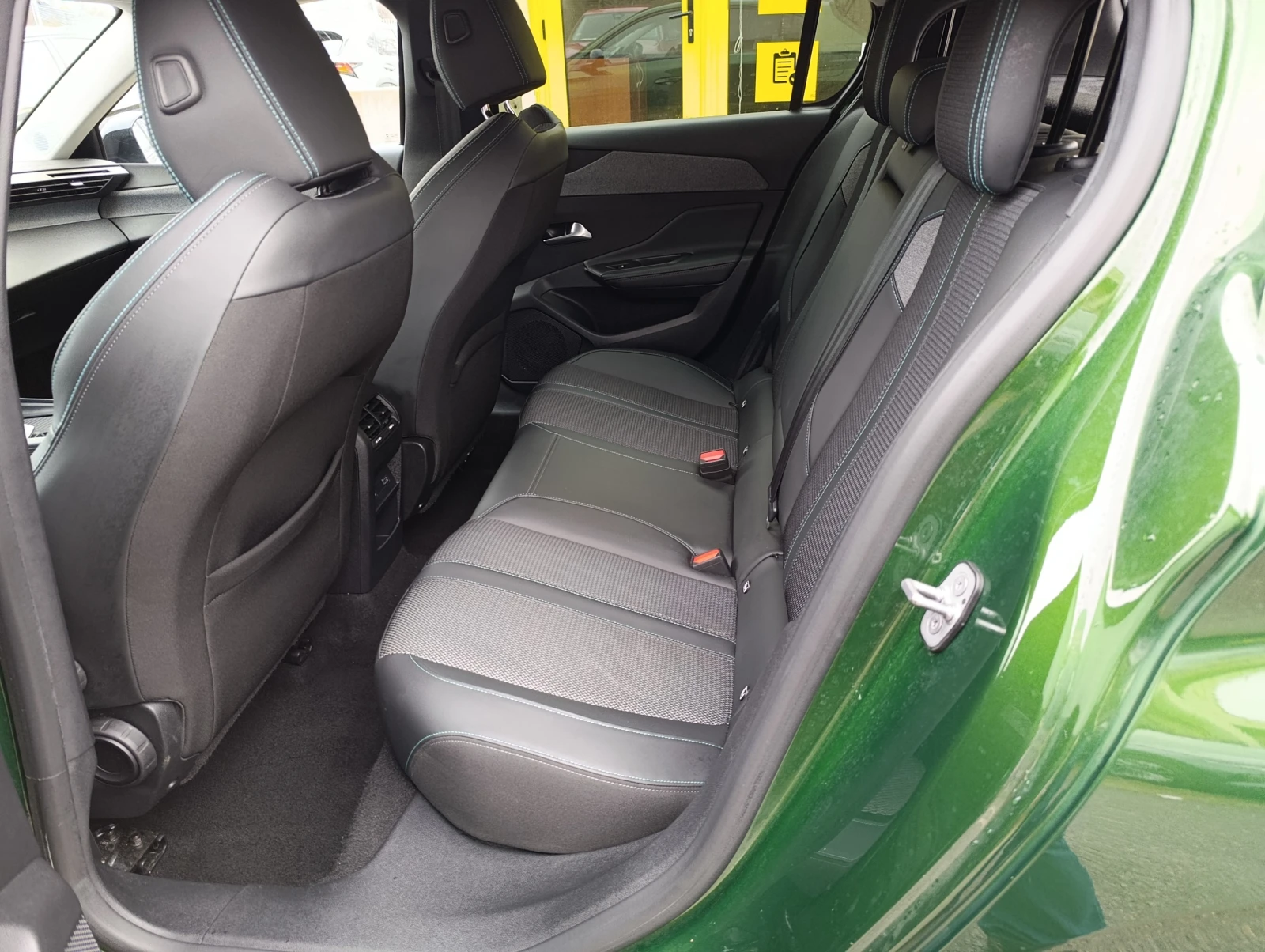 Peugeot 308 1.2 ALLURE PACK 130 - изображение 9