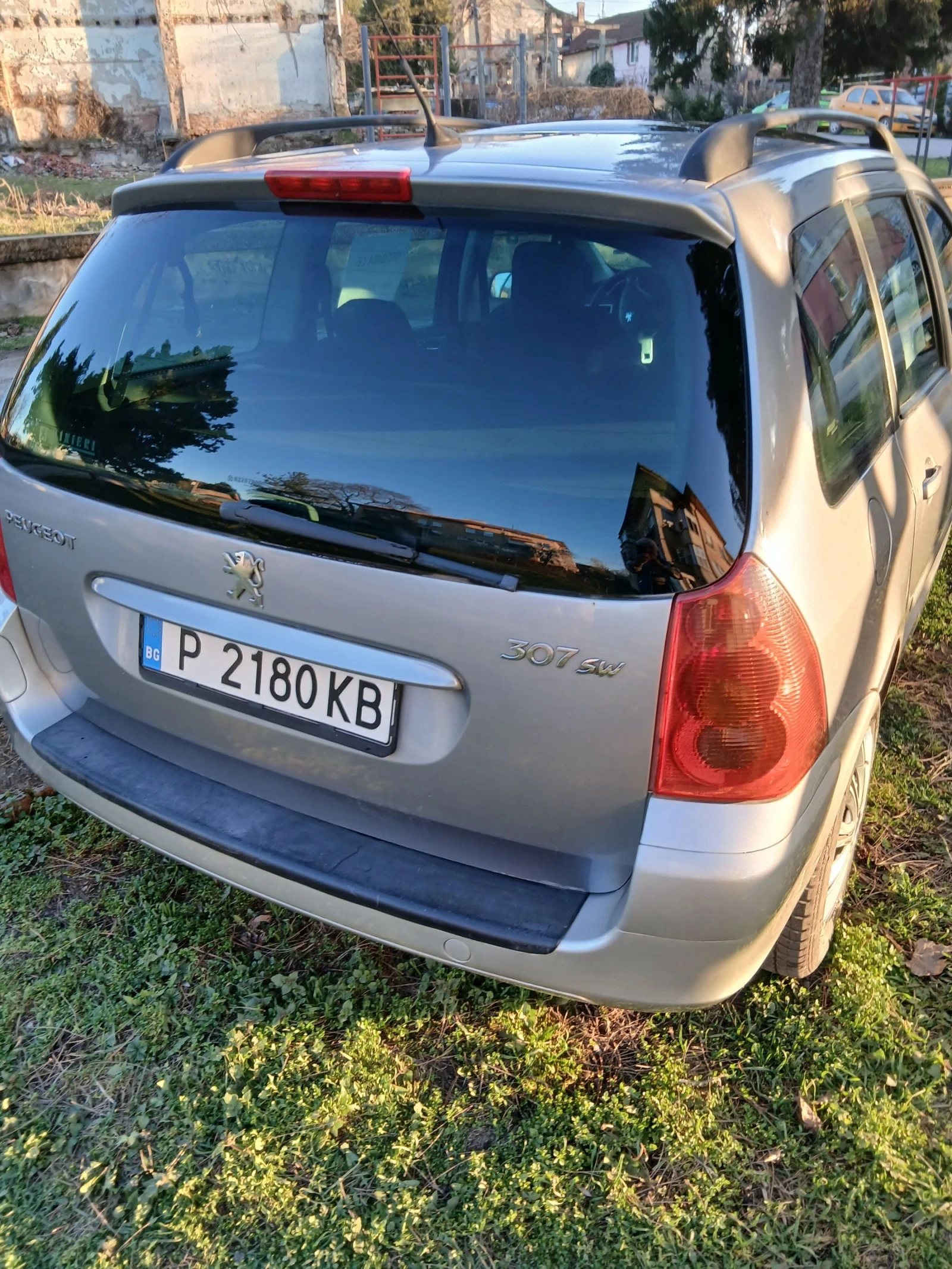 Peugeot 307 Комби, снимка 7 - Автомобили и джипове - 53902343