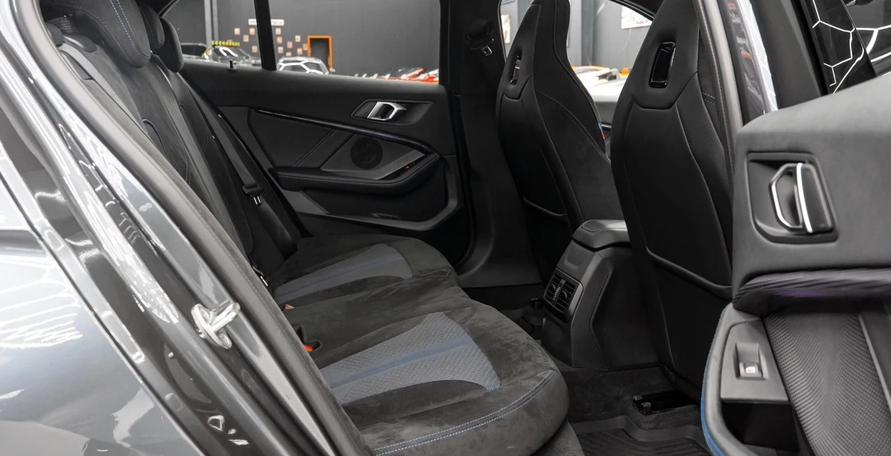 BMW M135 i xDrive, снимка 8 - Автомобили и джипове - 54148348