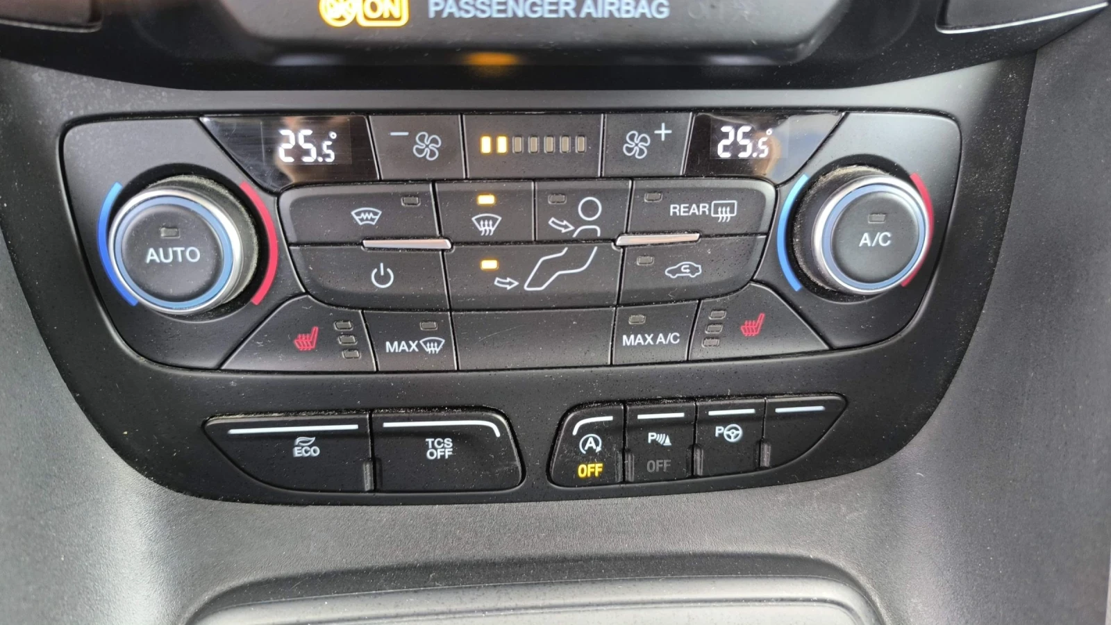 Ford Connect 1.5 120 8ск long 4+ 1 N1-товарен , снимка 10 - Автомобили и джипове - 54148282