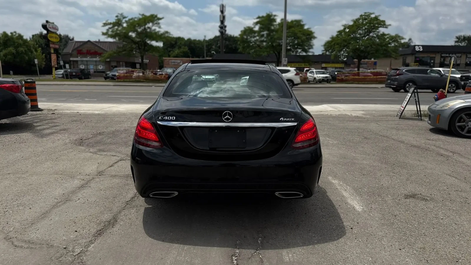 Mercedes-Benz C 400 4MATIC / AMG-PACK / ПОДГРЕВИ / BURMESTER, снимка 3 - Автомобили и джипове - 54426745