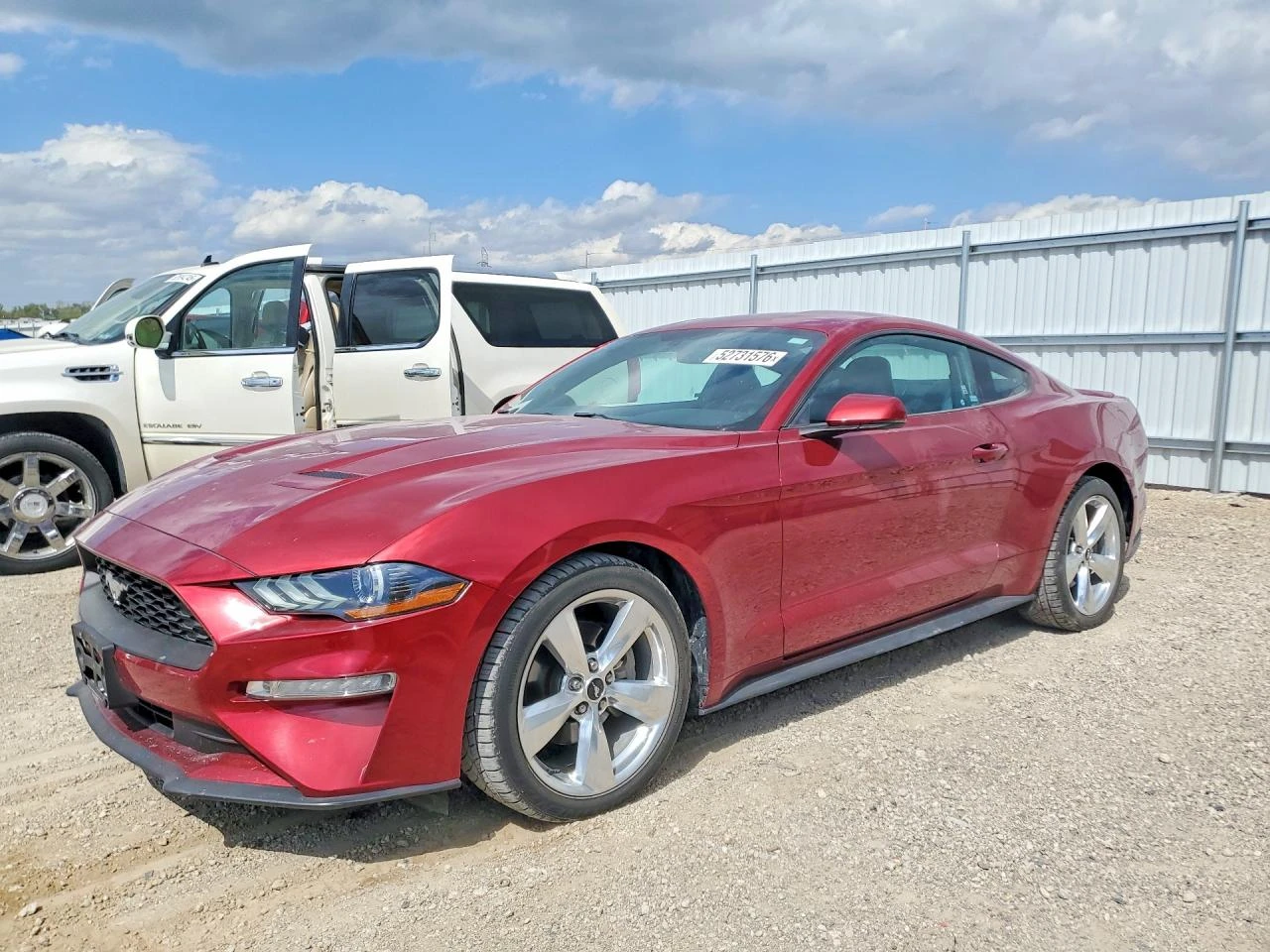 Ford Mustang ECOBOOST КОЖА* ПОДГРЕВ* ОБДУХВАНЕ* ГОЛЯМА НАВИГАЦИ, снимка 2 - Автомобили и джипове - 54737990