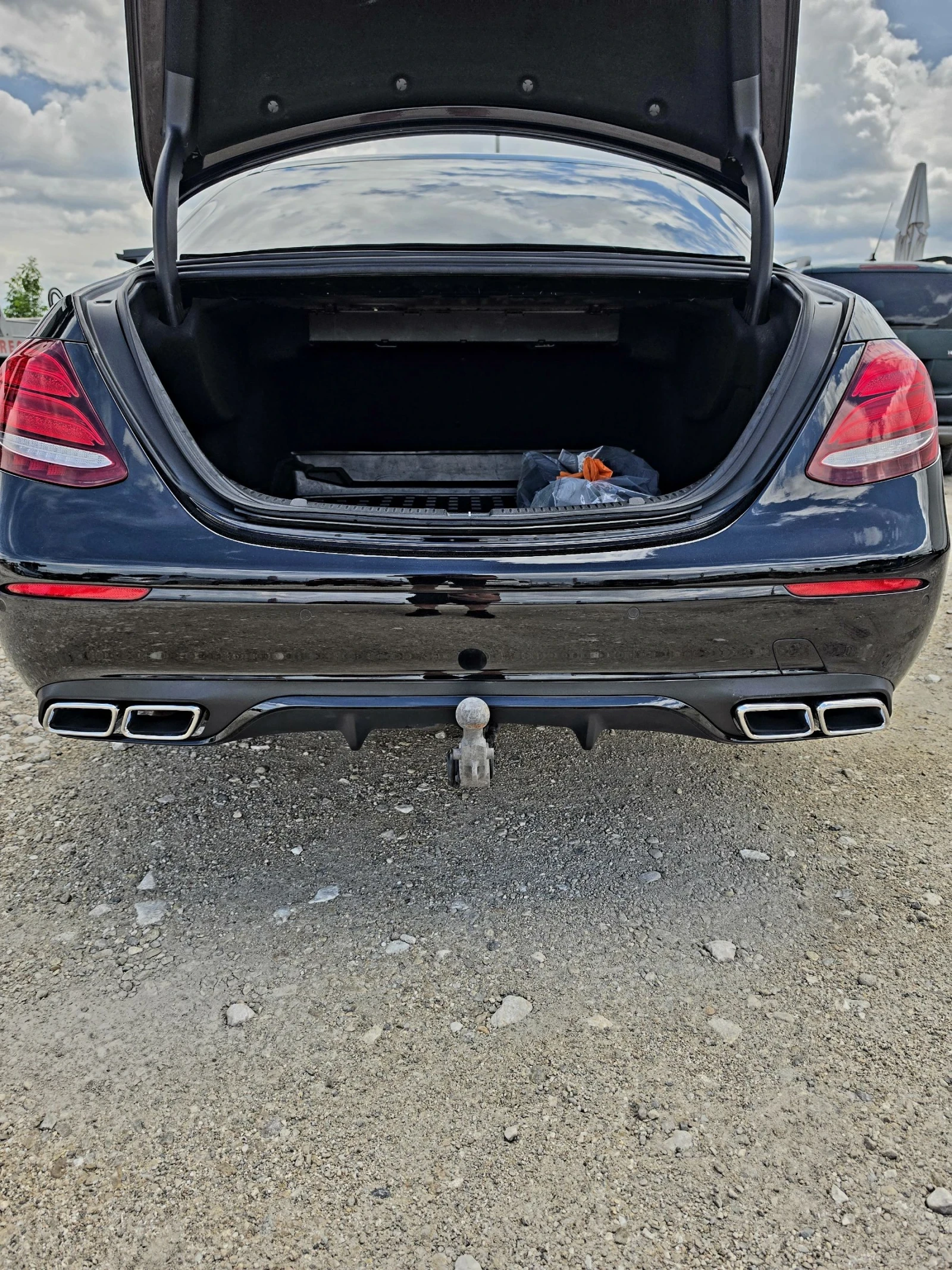 Mercedes-Benz E 350 350 AMG, снимка 14 - Автомобили и джипове - 54894285