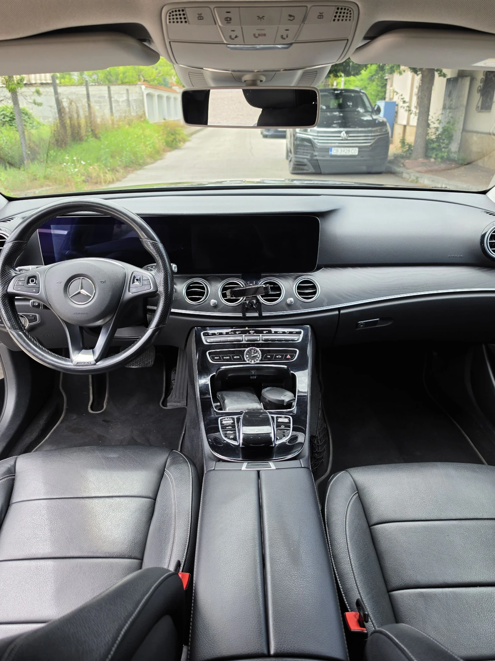 Mercedes-Benz E 350 350 AMG, снимка 15 - Автомобили и джипове - 54894285