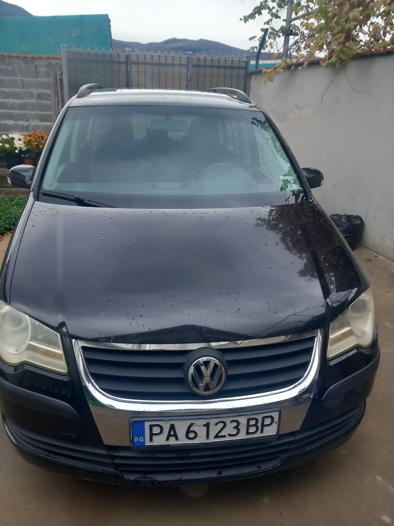 VW Touran, снимка 13 - Автомобили и джипове - 55007119