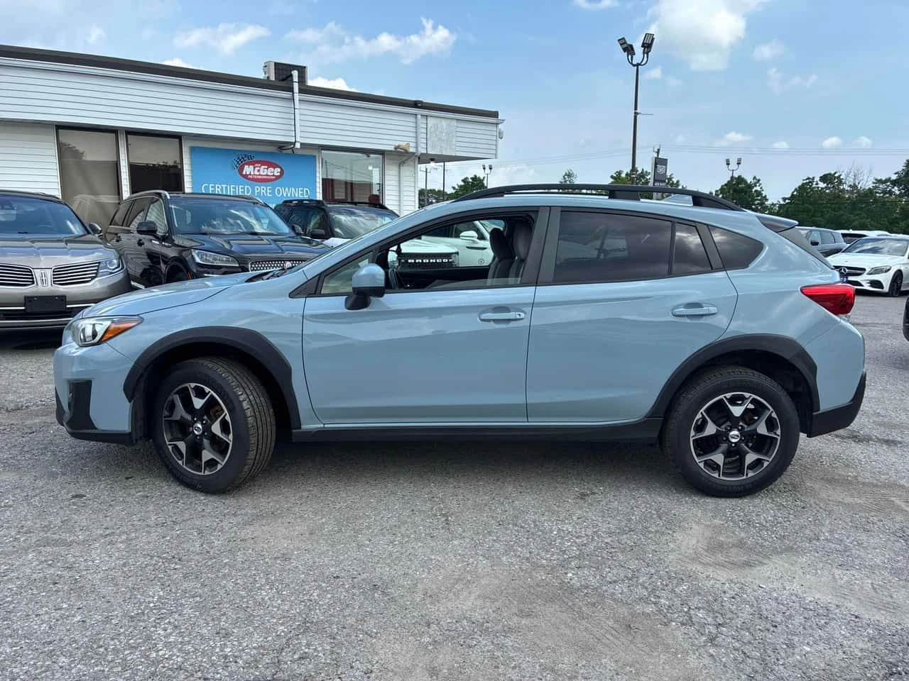 Subaru Crosstrek * Touring * ПОДГРЕВИ * KEYLESS * CARFAX * , снимка 2 - Автомобили и джипове - 55130862
