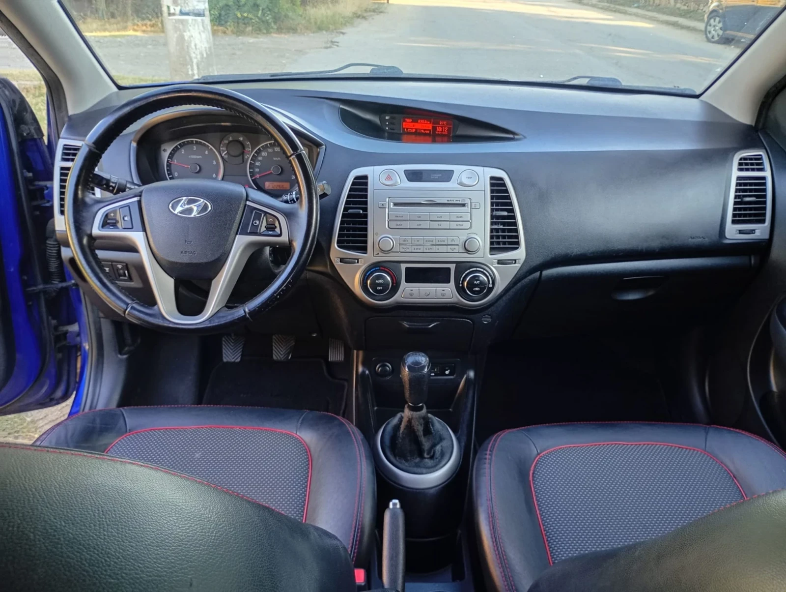 Hyundai I20 1.6 CRDI  128 к.с. 6 скорости, снимка 12 - Автомобили и джипове - 55236785