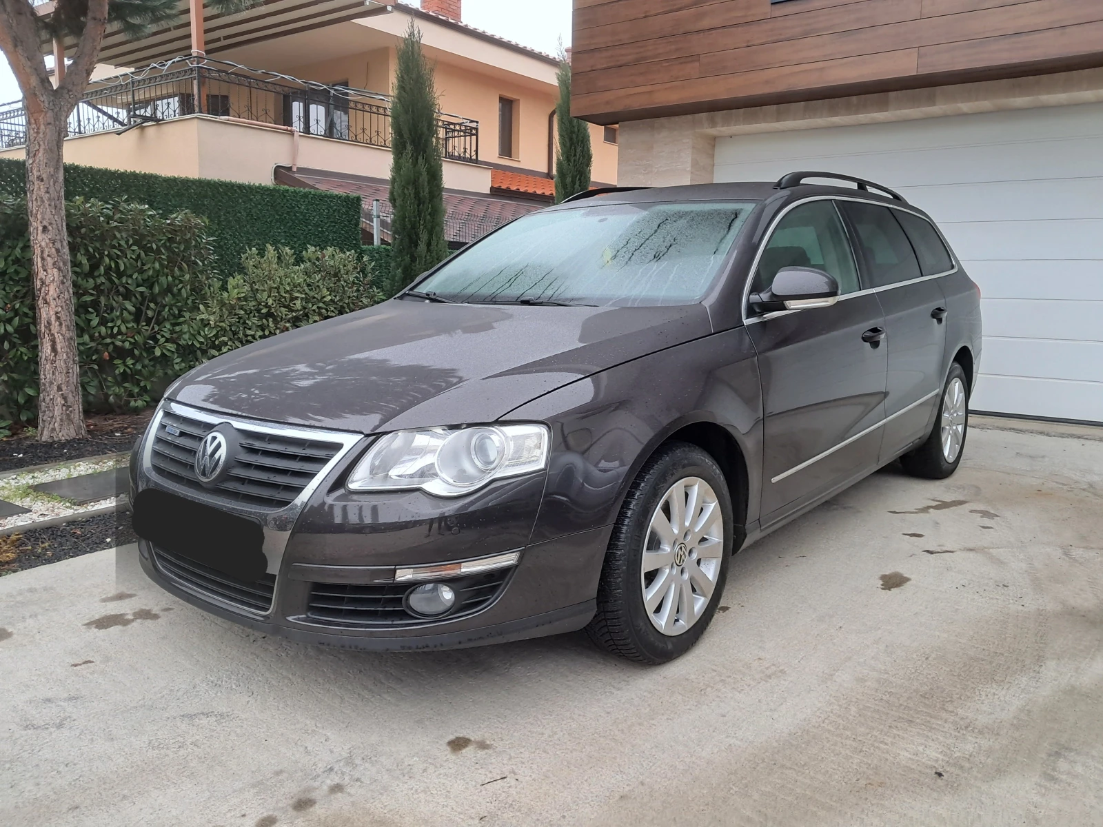 VW Passat 2.0 TDI--116000 км.КАТО НОВ