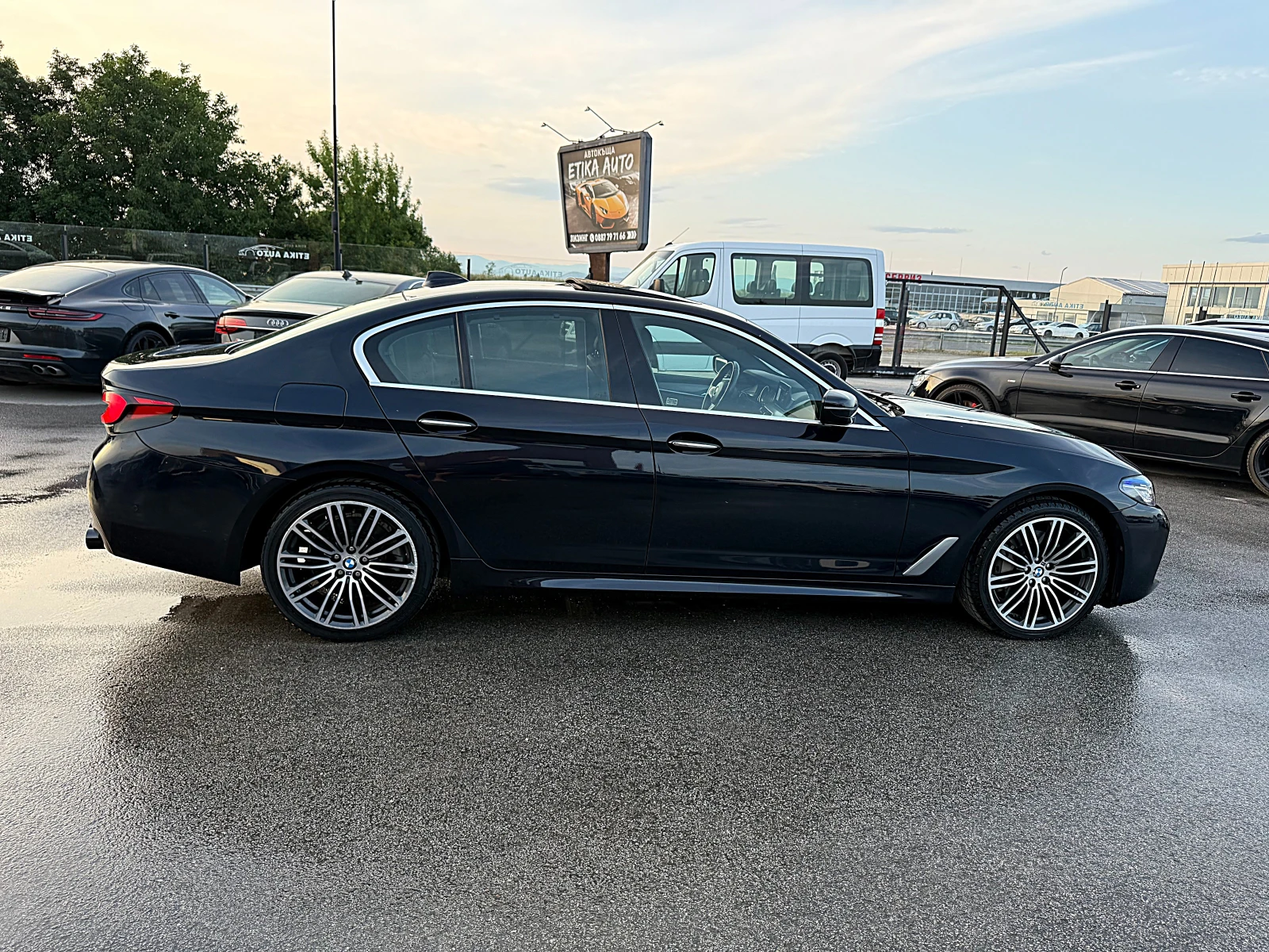 BMW 530 M5 FACE LIFT-HEAD UP-VAKUM-4x4-HARMAN KARDON-FULLL, снимка 7 - Автомобили и джипове - 55553173