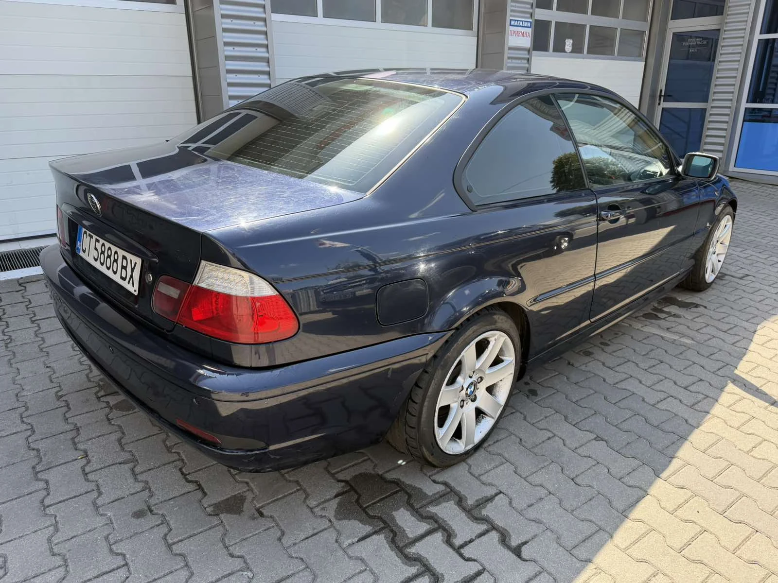 BMW 320 Coupe* Face, снимка 4 - Автомобили и джипове - 55644649