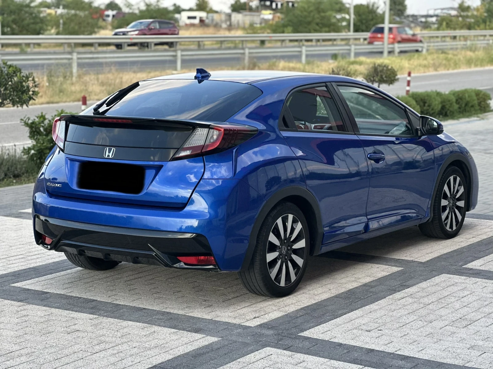 Honda Civic 1.8 IVTEC УНИКАТ, снимка 4 - Автомобили и джипове - 55708942
