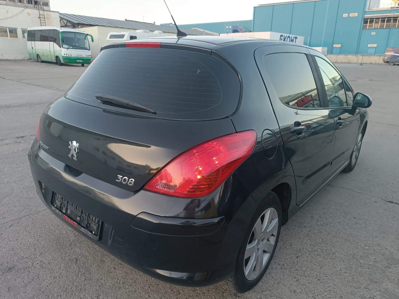 Peugeot 308 1, 6 HDI, ВСИЧКО ПЛАТЕНО, ЛИЗИНГ , снимка 4 - Автомобили и джипове - 56012372