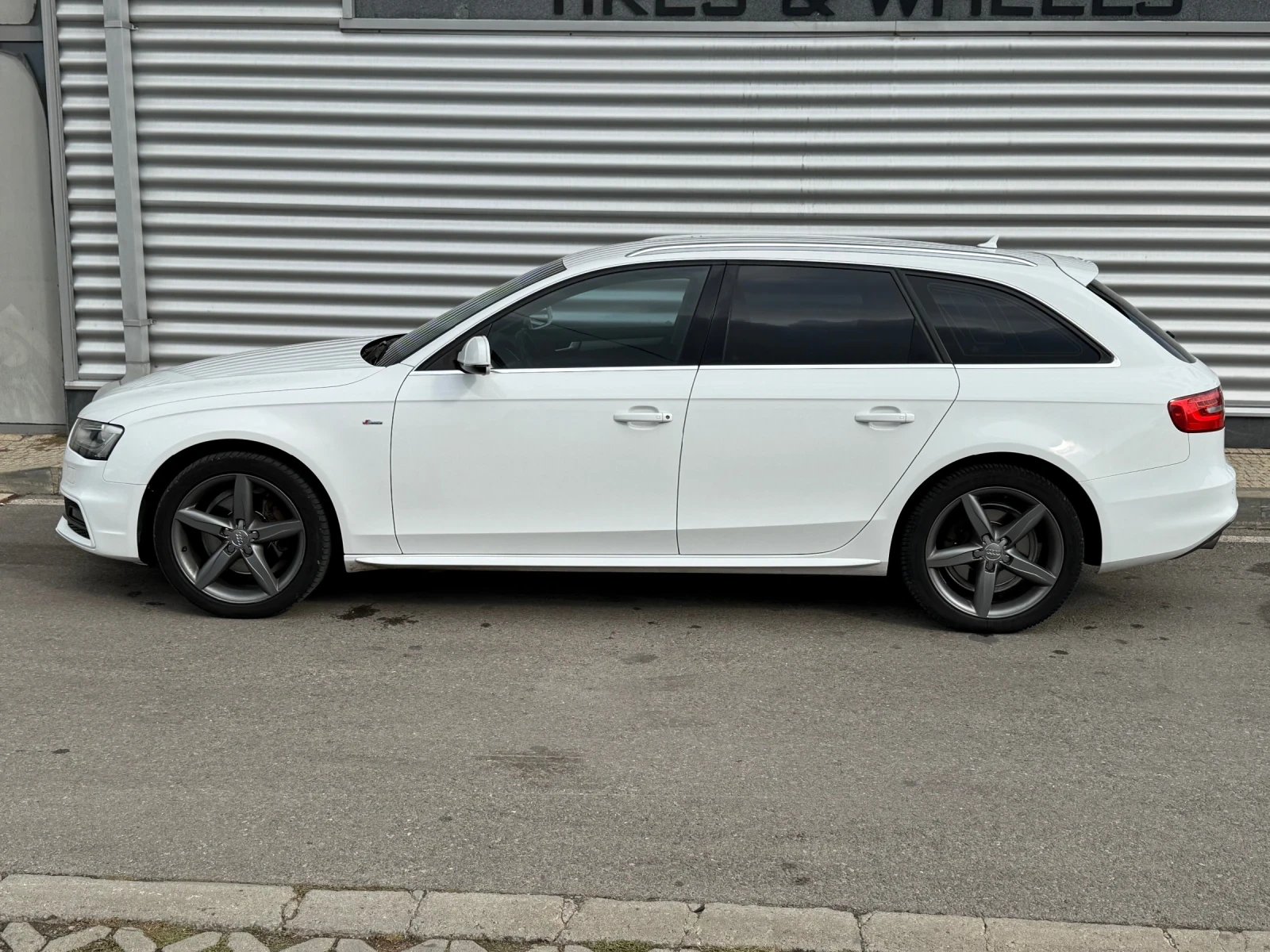 Audi A4 2.0TDI+ S-tronic+ S-line+ BiXenon+ Navi | Mobile.bg � ����������� 2