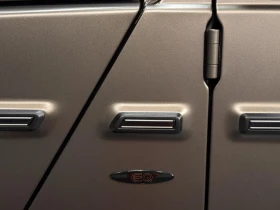 Mercedes-Benz G 580, снимка 3