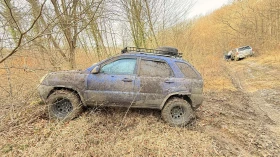 Kia Sportage 2.0D, снимка 8