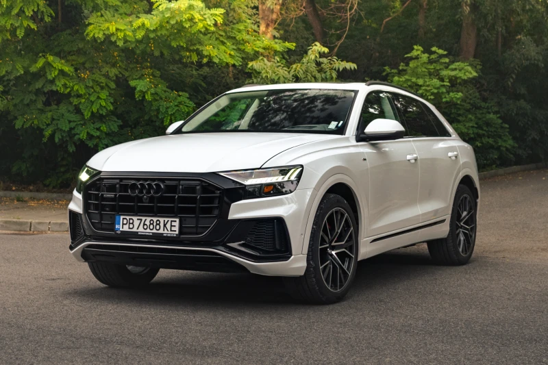 Audi Q8 S-Line Prestige 82000Km, снимка 3 - Автомобили и джипове - 50288723
