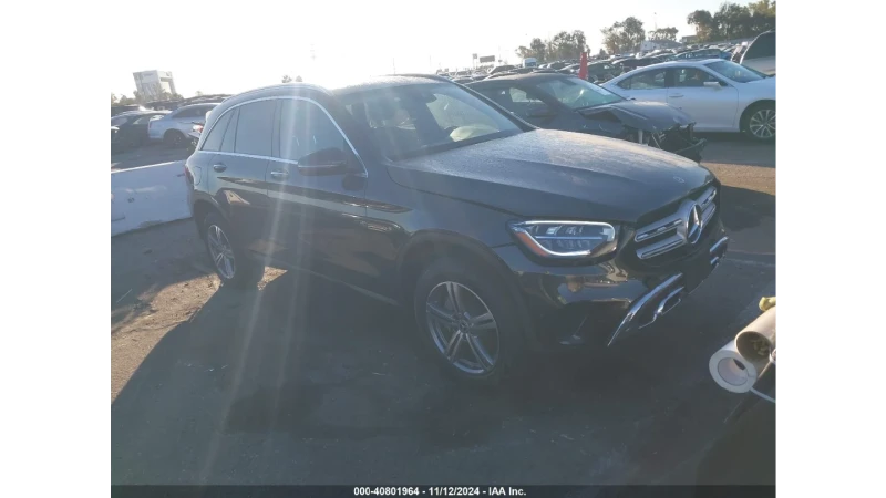 Mercedes-Benz GLC 300, снимка 5 - Автомобили и джипове - 48792592