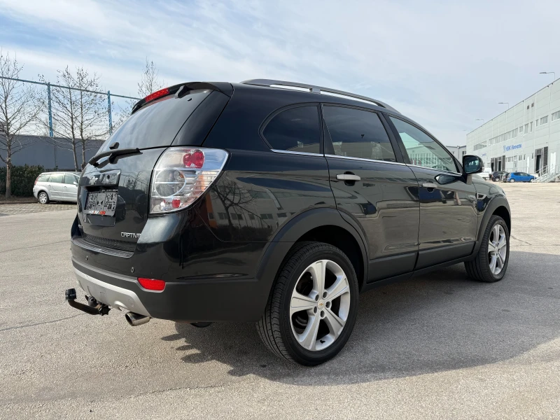 Chevrolet Captiva 2.2d 184 к.с. 7Места, снимка 4 - Автомобили и джипове - 49061287