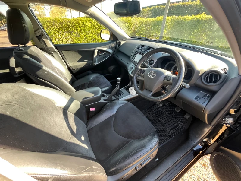 Toyota Rav4 2.2 D4-D, AWD, 4x4, снимка 9 - Автомобили и джипове - 52533079