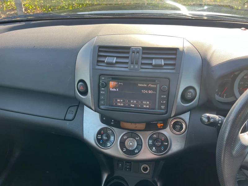 Toyota Rav4 2.2 D4-D, AWD, 4x4, снимка 17 - Автомобили и джипове - 52533079