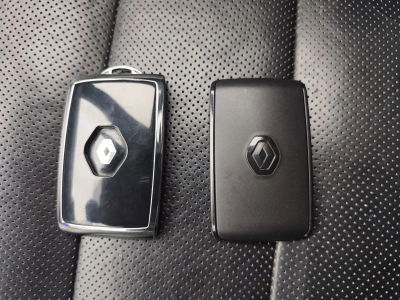 Renault Koleos INITIALE PARIS, 2.0 DCI, 4x4, снимка 17 - Автомобили и джипове - 52979991