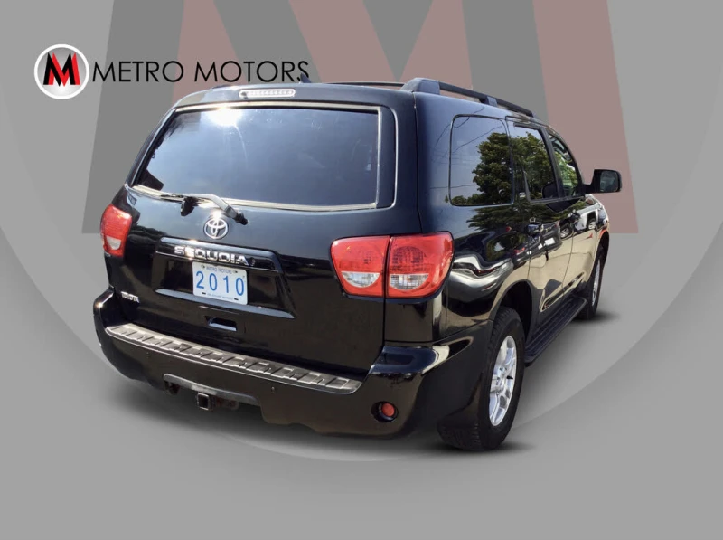 Toyota Sequoia КОЖА* ПОДГРЕВ* КЕЙЛЕС* ПАНОРАМА* , снимка 2 - Автомобили и джипове - 53401071