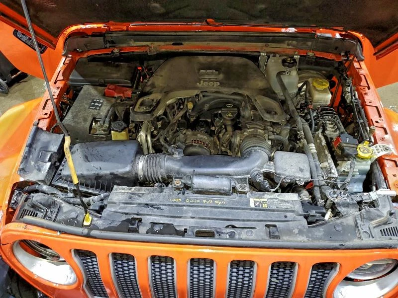 Jeep Wrangler 3.6L 6 4x4 w/Rear Wheel Drv, снимка 14 - Автомобили и джипове - 53892002