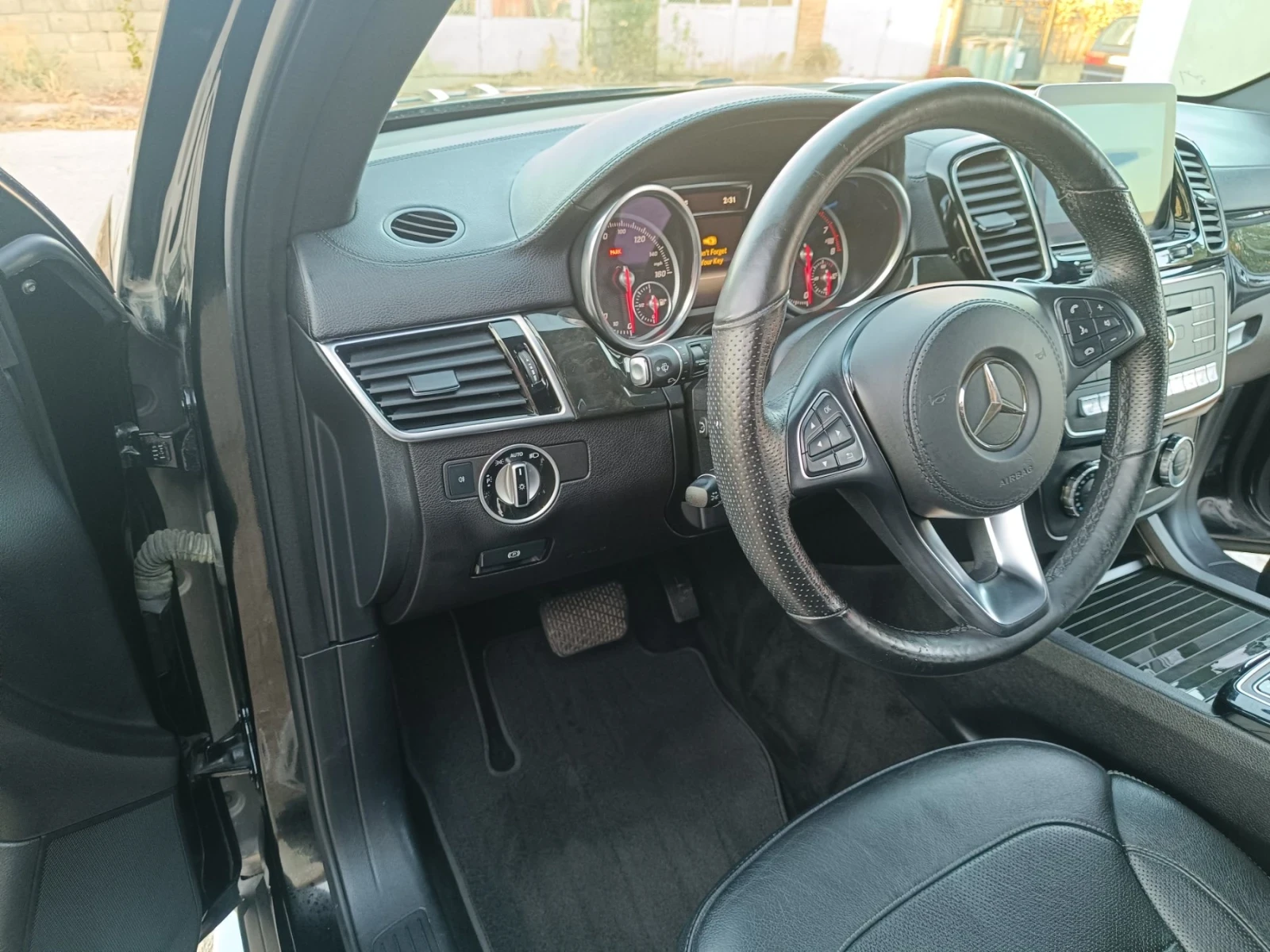 Mercedes-Benz GLS 500 GLS550  - изображение 8