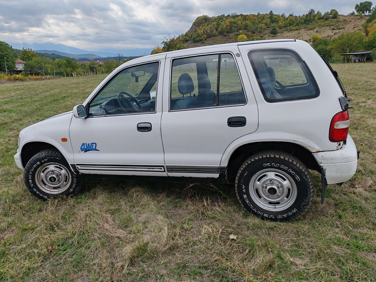 Kia Sportage 2.0 - изображение 6