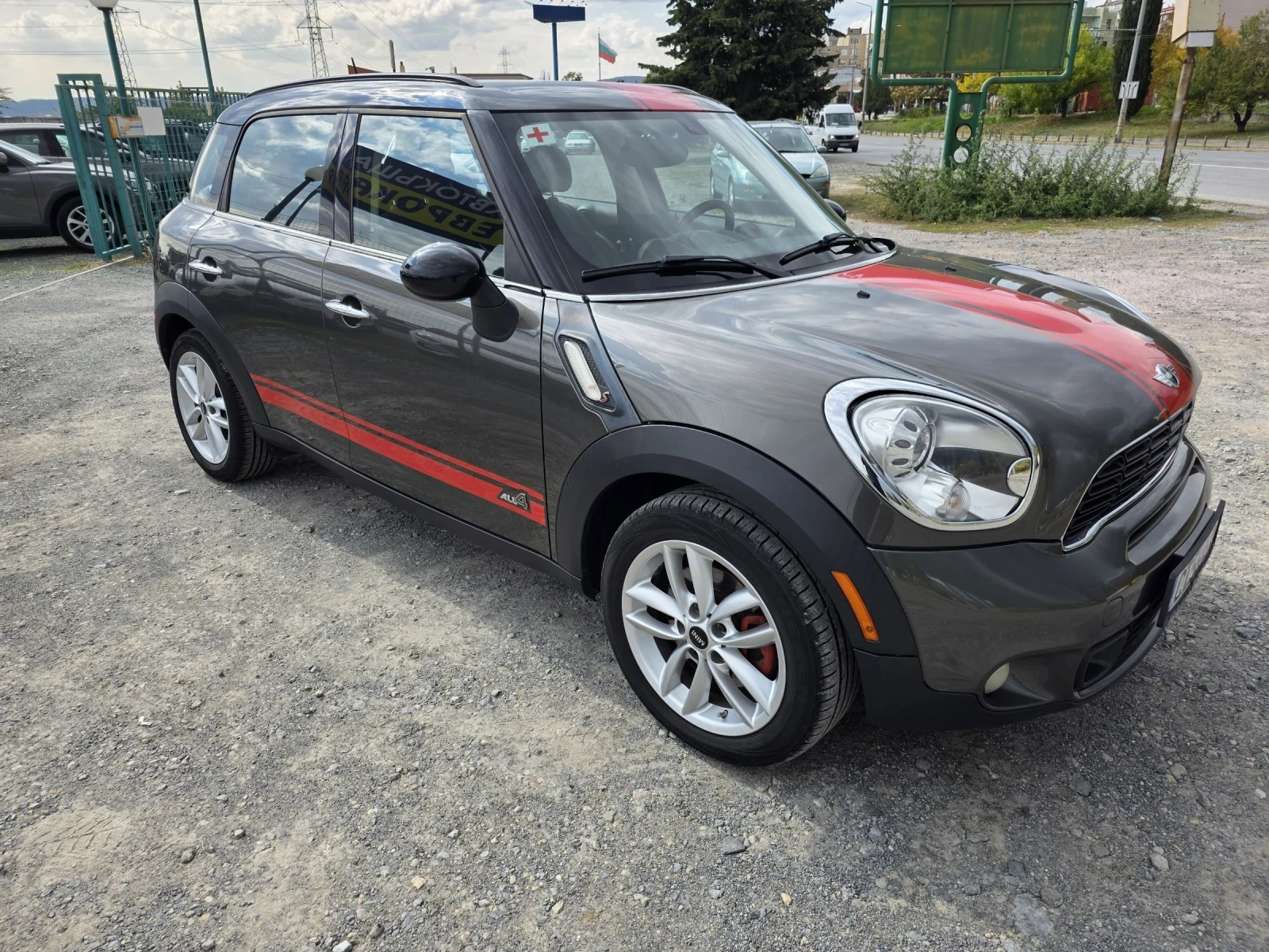 Mini Countryman 1.6 i Turbo 184k.c  - изображение 3