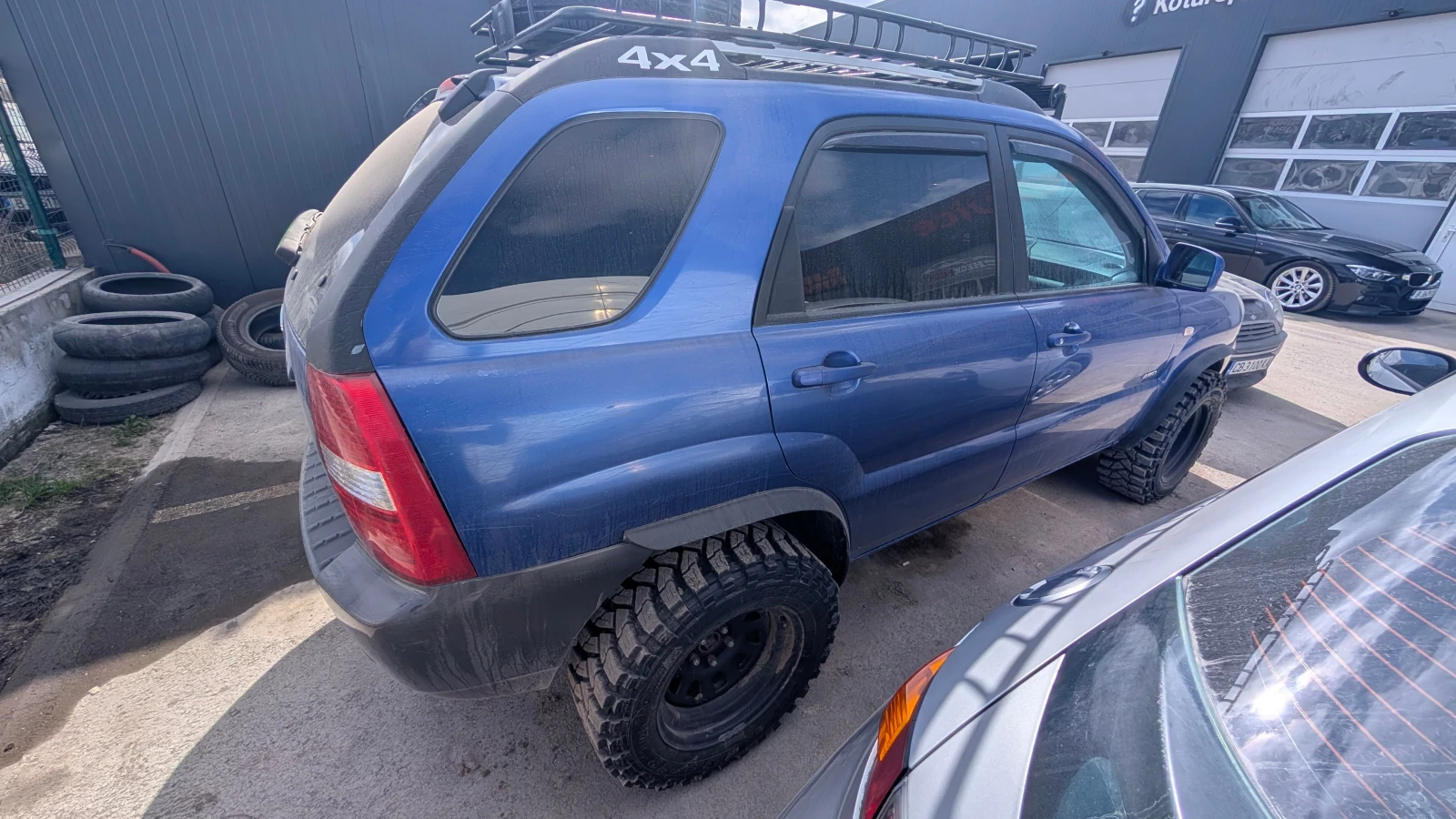 Kia Sportage 2.0D, снимка 4 - Автомобили и джипове - 53823867