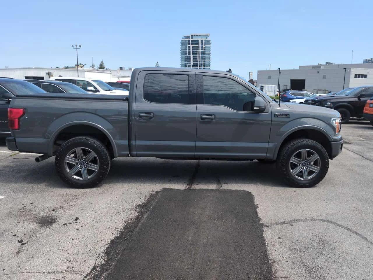 Ford F150 * 4WD SuperCrew Box * CARFAX * 2 КЛЮЧА * ПОДГРЕВИ , снимка 3 - Автомобили и джипове - 54692289