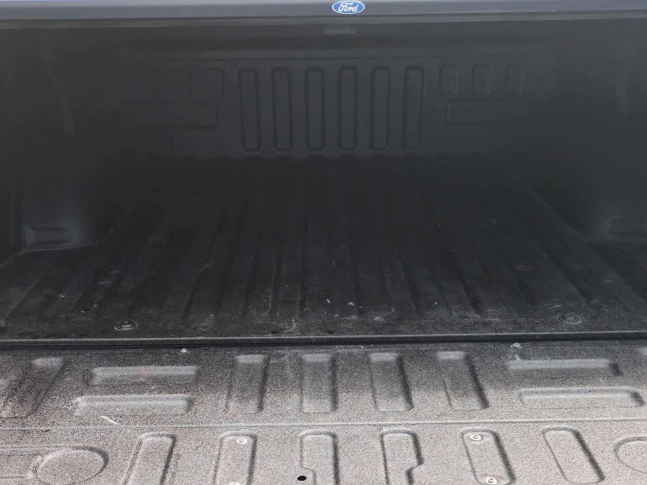 Ford F150 * 4WD SuperCrew Box * CARFAX * 2 КЛЮЧА * ПОДГРЕВИ , снимка 14 - Автомобили и джипове - 54692289