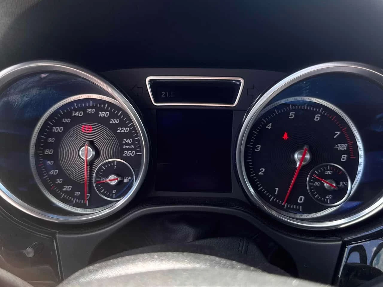 Mercedes-Benz GLE 400 4MATIC/360/ПАНОРАМА/ПОДГРЕВИ, снимка 8 - Автомобили и джипове - 54827159