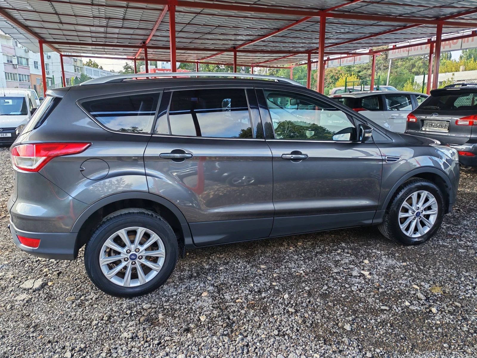 Ford Kuga 1.5 бензин 120 к. с. , снимка 4 - Автомобили и джипове - 56068509