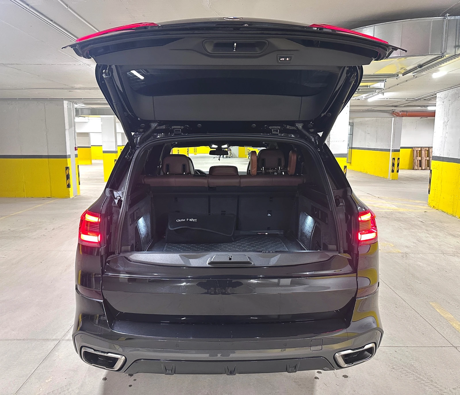 BMW X5 M50d , снимка 16 - Автомобили и джипове - 56361665